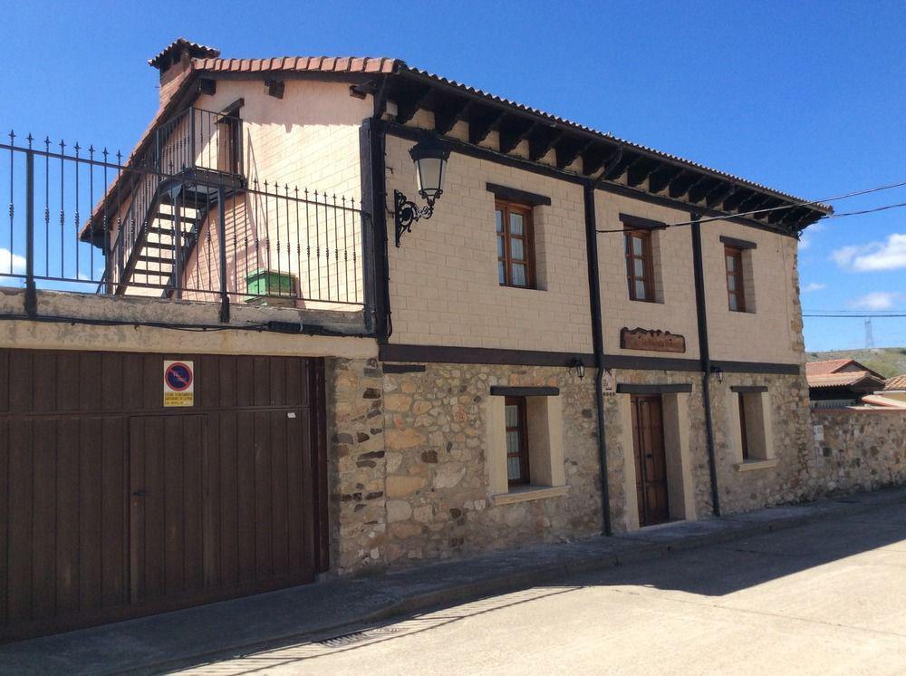בית הארחה Villanueva de Arriba 	Majada Palentina מראה חיצוני תמונה